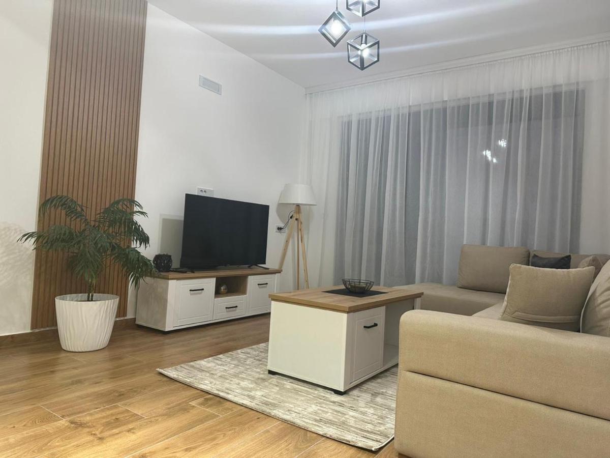 Nejra Apartment Ulcinj Extérieur photo